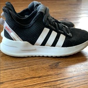 Adidas boys slip on sneakers size 11